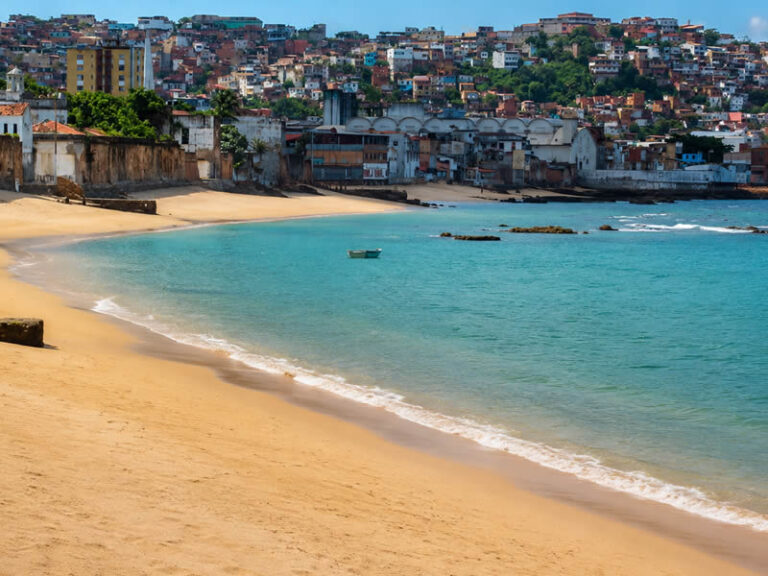 Praia do Cantagalo