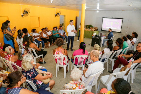 O Construa com Elas visa inserir o público-alvo no mercado de trabalho da construção civil.