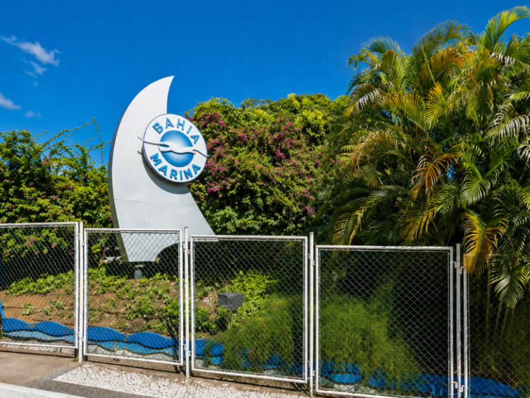 Bahia Marina