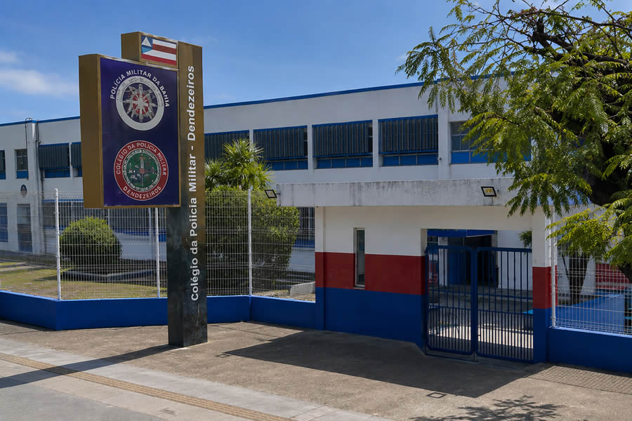 Colégio da Polícia Militar - Dendezeiros