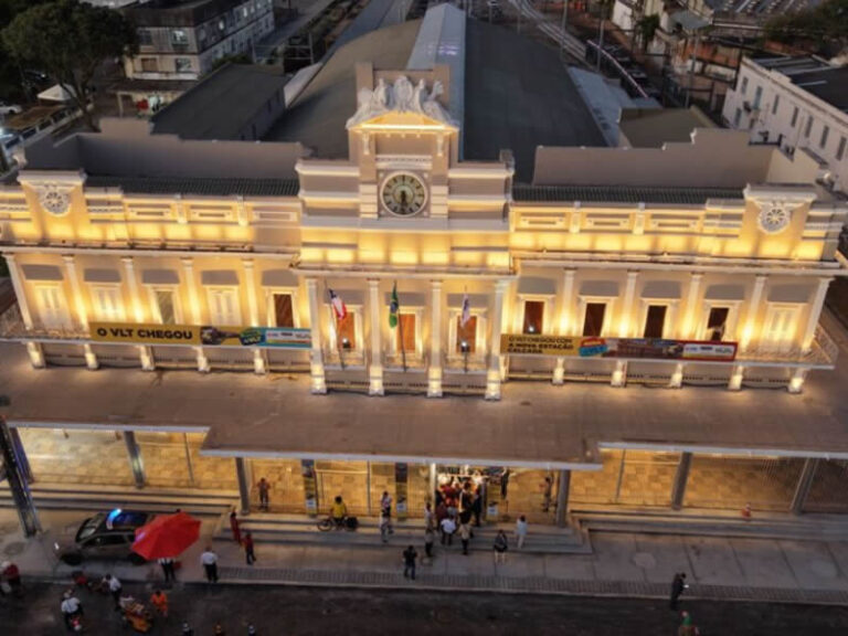 Governador entrega Estação Calçada e marca avanço do VLT na Cidade Baixa