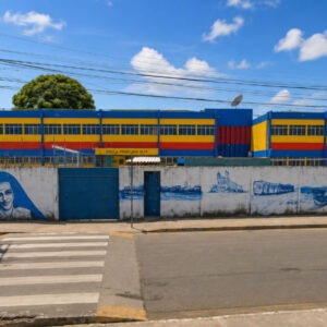 Escola Presciliano Silva